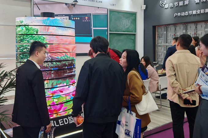 LED CHINA 2025圓滿落幕 | 雷曼康碩展顯示應(yīng)用場景體驗(yàn)人氣火爆