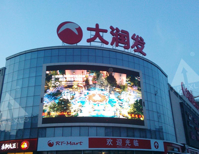 蚌埠市大潤發(fā)戶外P16MM全彩LED顯示屏